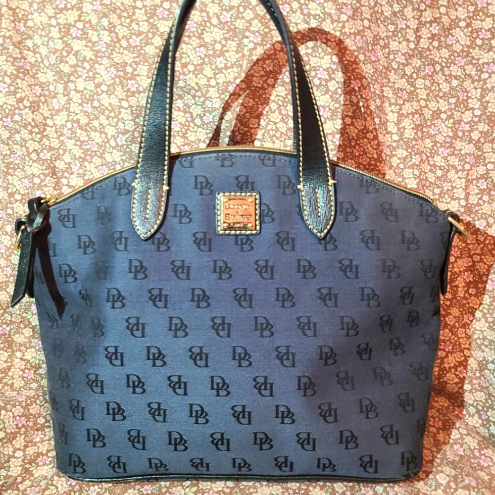 Dooney & Bourke navy blue handbag